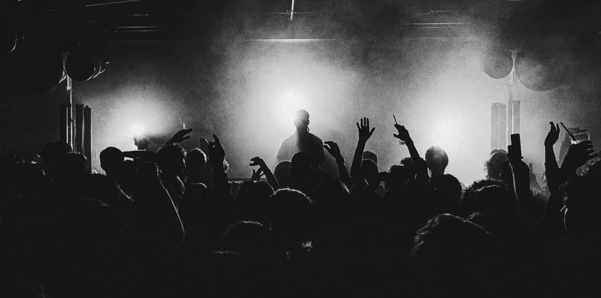 Presentation & description of the logo MJA